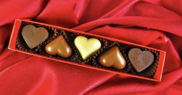 Christopher Norman - Heart Chocolate Box (5 pieces)