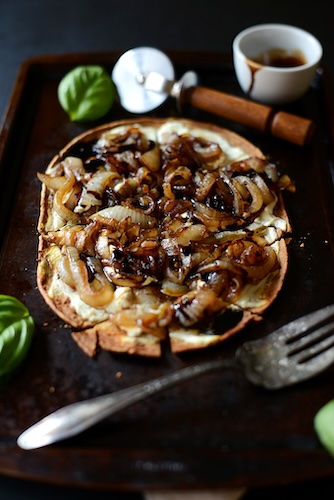 Caramlized Onion, Mushroom, Goat Cheese Pizza
